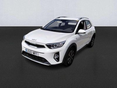 Blanco Usado 2023 Kia Stonic SUV | 15.900 € (Precio justo)