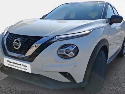 Usado Nissan Juke N-Connecta 117 CV (86 kW) 2020 Lunar white (metalizado) techo SUV