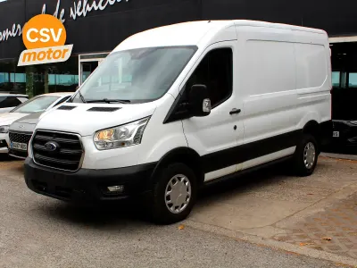 Usado Ford Transit Trend 131 CV (96 kW) 2021 Blanco Van