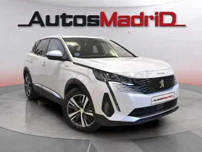Usado Peugeot 3008 Allure 225 HP (165 kW) 2021 Branco SUV