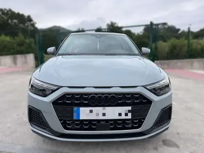 Usado Audi A1 Sportback Premium 110 CV (80 kW) 2022 Gris Utilitario