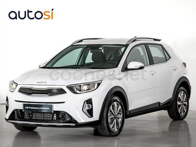 Usado Kia Stonic 100 CV (73 kW) 2024 Blanco SUV