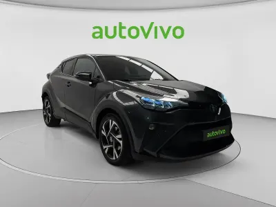 Käytetty Toyota C-HR Advance 122 HP (89 kW) 2023 Harmaa Katumaasturi
