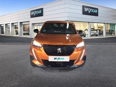 Usado Peugeot 2008 Active 100 CV (73 kW) 2023 Naranja SUV