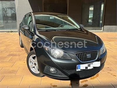 Käytetty Seat Ibiza Reference 75 HP (55 kW) 2012 Harmaa Sedan