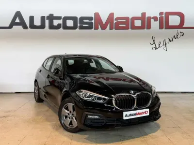 Usado BMW 118 136 CV (100 kW) 2022 Negro Utilitario