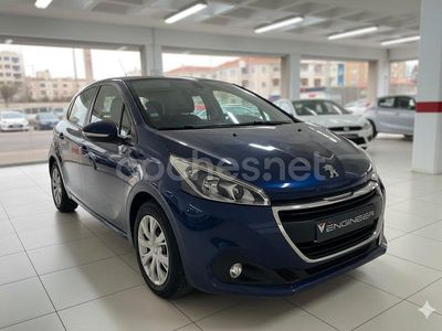 Azul Usado 2016 Peugeot 208 Active Utilitario | 8400 € (Un poco caro)