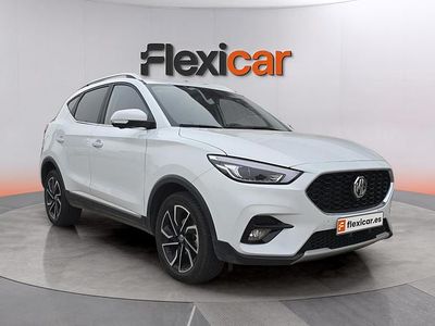 Usado MG ZS Luxury 111 CV (81 kW) 2023 Blanco SUV