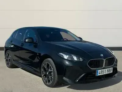 Käytetty BMW 118 M Sport 150 HP (110 kW) 2025 Musta Viistoperä