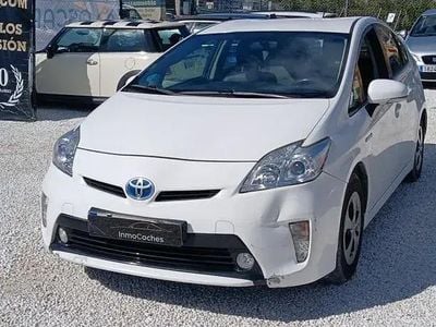 Begagnad Toyota Prius Eco 136 HK (100 kW) 2013 Vit Halvkombi