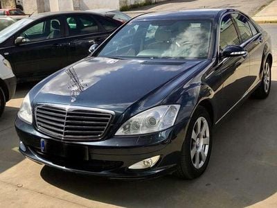 Käytetty Mercedes S320 234 HP (172 kW) 2006 Musta Sedan