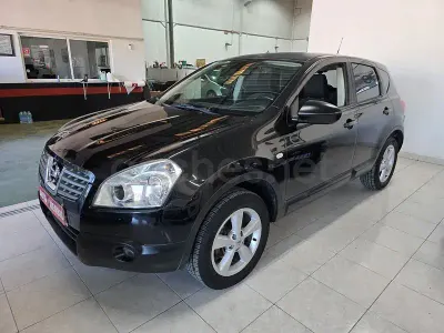 Usado Nissan Qashqai Acenta 106 CV (77 kW) 2009 Negro SUV