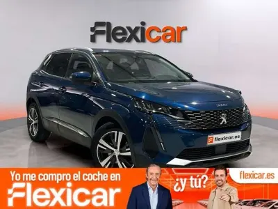 Usado Peugeot 3008 Allure 131 CV (96 kW) 2021 Azul SUV