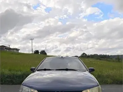 Usado Peugeot 406 135 CV (99 kW) 1998 Azul Berlina