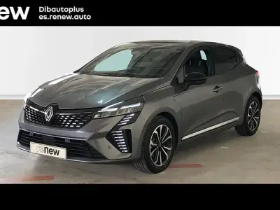 Usado Renault Clio V Techno 100 CV (73 kW) 2025 Gris Berlina