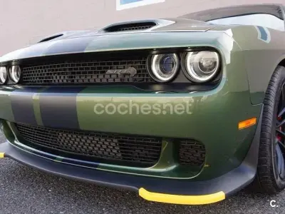 Usado Dodge Challenger SXT 303 CV (222 kW) 2023 Verde Coupe