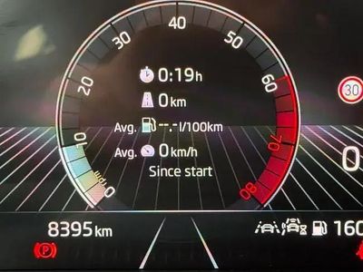 Käytetty Skoda Fabia Essence 80 HP (58 kW) 2025 Valkoinen Viistoperä