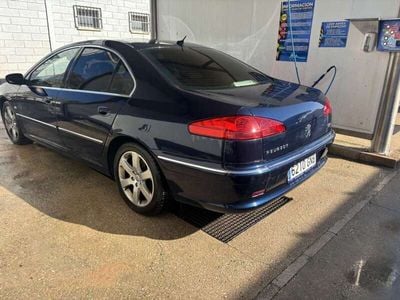 Peugeot 607