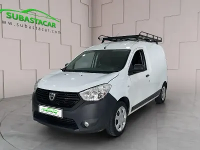 Usado Dacia Dokker Essentiel 100 CV (73 kW) 2019 Blanco Monovolumen