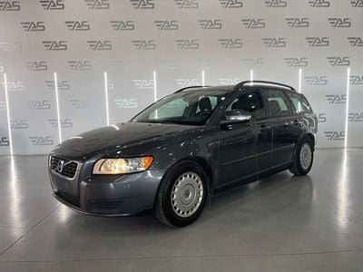 Usado Volvo V50 Momentum 177 CV (130 kW) 2011 Gris Familiar