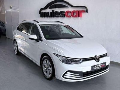 Usado VW Golf VIII Life 116 CV (85 kW) 2023 Blanco Familiar