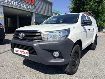 Usado Toyota HiLux 150 CV (110 kW) 2019 Blanco Pickup/Camioneta