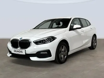 Usado BMW 118 Comfort Edition 140 CV (102 kW) 2022 Blanco Utilitario
