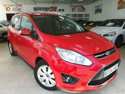 Usado Ford Grand C-Max Trend 115 CV (84 kW) 2014 Rojo Monovolumen