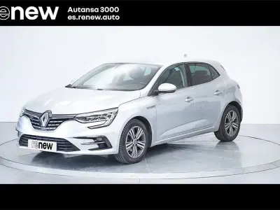 Usado Renault Mégane II Zen 140 CV (102 kW) 2021 Gris Berlina
