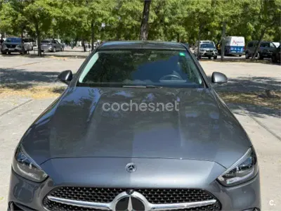 Usado Mercedes C200 163 CV (119 kW) 2022 Gris / plata Berlina
