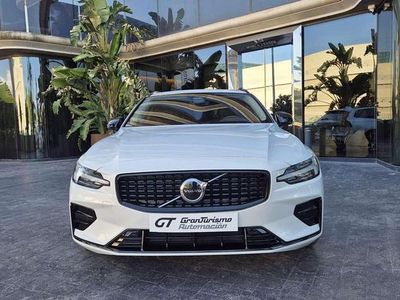 Usado Volvo V60 197 CV (144 kW) 2024 Blanco Familiar