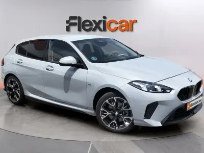 Usado BMW 120 170 CV (125 kW) 2025 Gris Utilitario