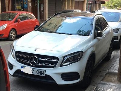 Usado Mercedes GLA220 177 CV (130 kW) 2018 Blanco SUV