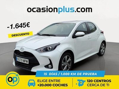 Usado Toyota Yaris Hybrid Active 116 CV (85 kW) 2024 Blanco Berlina