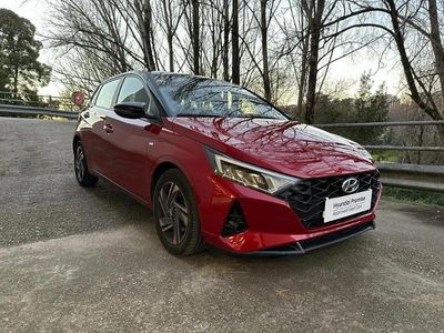 Rojo Nuevo 2025 Hyundai i20 | 20.990 € (Precio justo)
