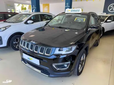 Usado Jeep Compass Limited 120 CV (88 kW) 2020 Negro SUV