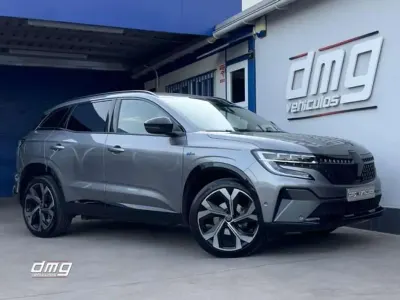 Usado Renault Austral Techno Esprit Alpine 158 CV (116 kW) 2024 Gris SUV