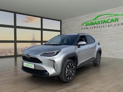 Usado Toyota Yaris Hybrid Active 115 CV (84 kW) 2024 Gris