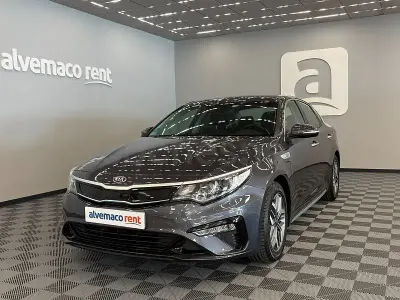Usado Kia Optima Hybrid 205 CV (150 kW) 2019 Gris / plata Berlina