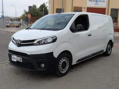 Käytetty Toyota Proace 100 HP (73 kW) 2021 Valkoinen Tila-auto