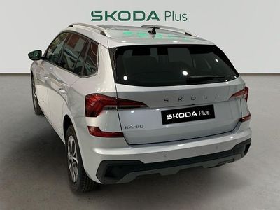 Nuevo Skoda Kamiq Selection 115 CV (84 kW) 2025 Gris plata SUV