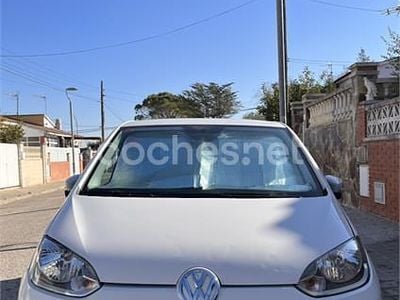 Blanco Usado 2015 VW up! high up! Utilitario | 6000 €