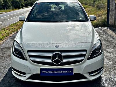 Mercedes B180
