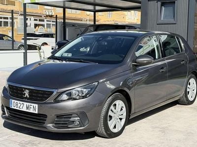 Usado Peugeot 308 Style 131 CV (96 kW) 2018 Gris Utilitario