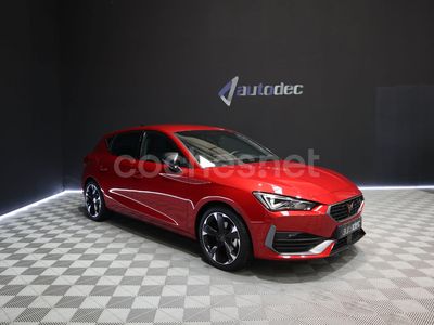 Rojo Usado 2024 Cupra Leon Berlina | 26.490 € (Buen precio)