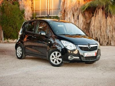 Negro Usado 2009 Opel Agila Enjoy Utilitario | 3950 €