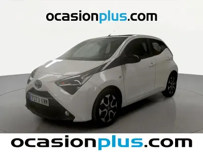 Usado Toyota Aygo X-clusiv 72 CV (52 kW) 2019 Blanco Utilitario