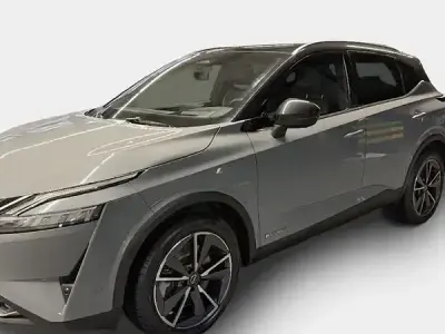 Usado Nissan Qashqai Tekna 190 CV (139 kW) 2023 Katana grey techo black SUV