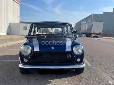 Usado Mini Cooper 115 CV (84 kW) 2001 Azul Utilitario