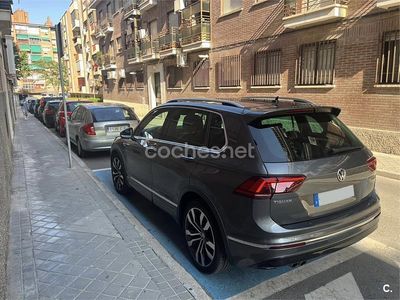 Gris / plata Usado 2019 VW Tiguan R-line SUV | 27.000 € (Un poco caro)